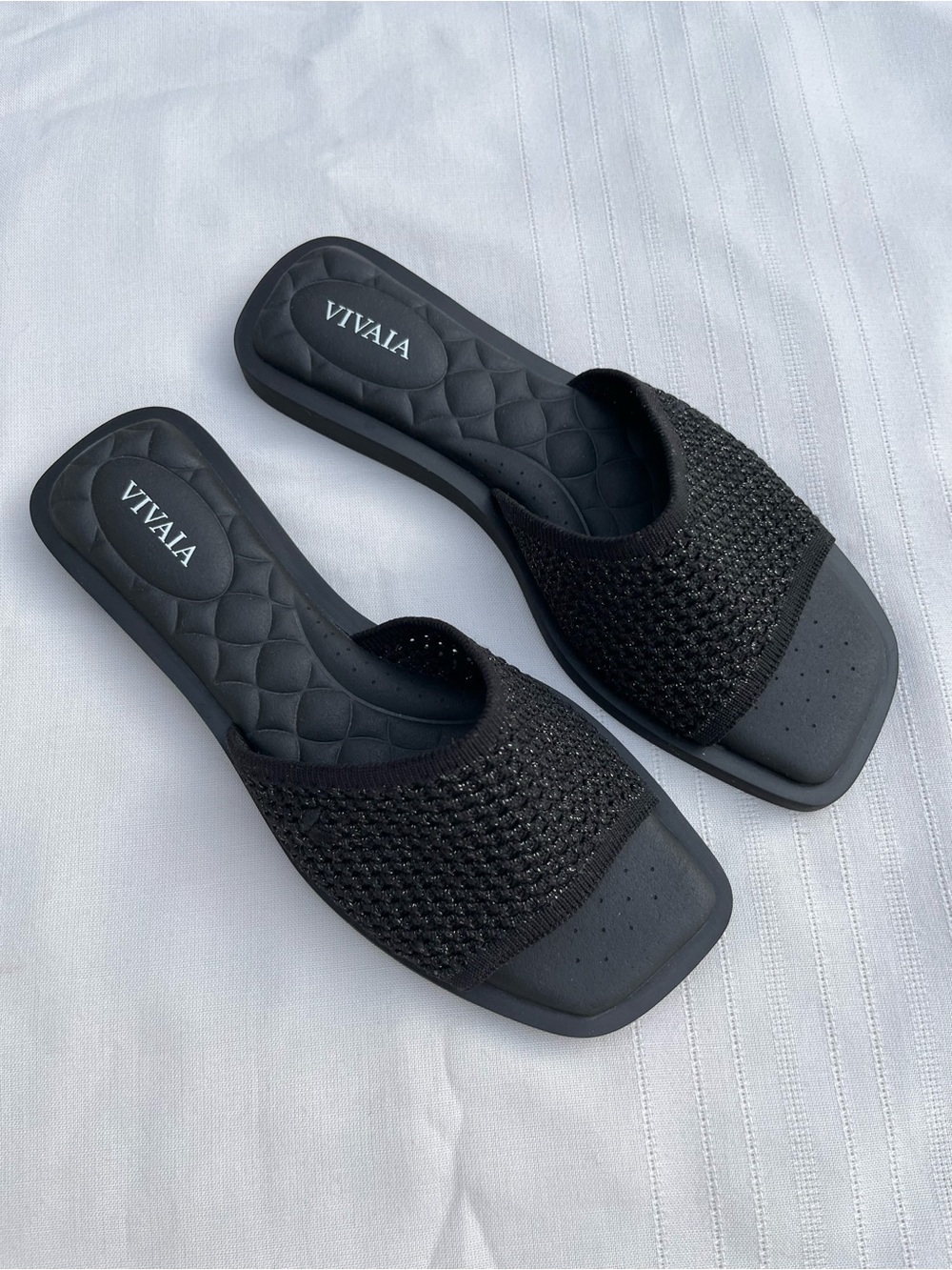 VIVAIA Woven Metallic Slide Sandals - Black